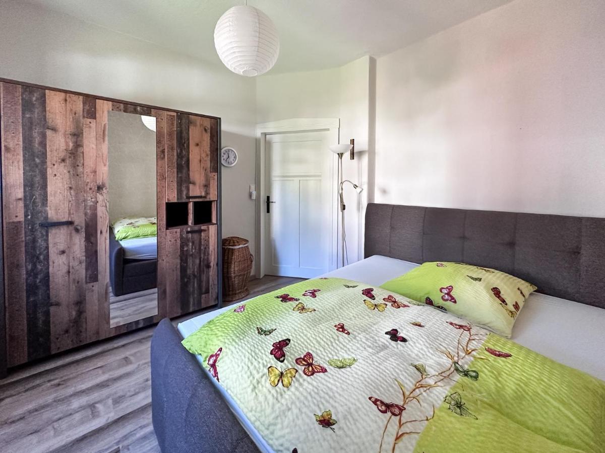 Schoene Altbauwohnung Mit Grosser Sonnenterrasse Rudolstadt Zewnętrze zdjęcie